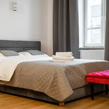 Piekna Yellow * Varşova